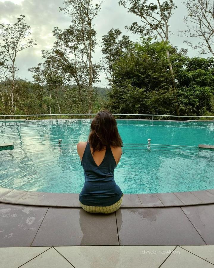 Serene Crest Resort 玛纳多迪 外观 照片