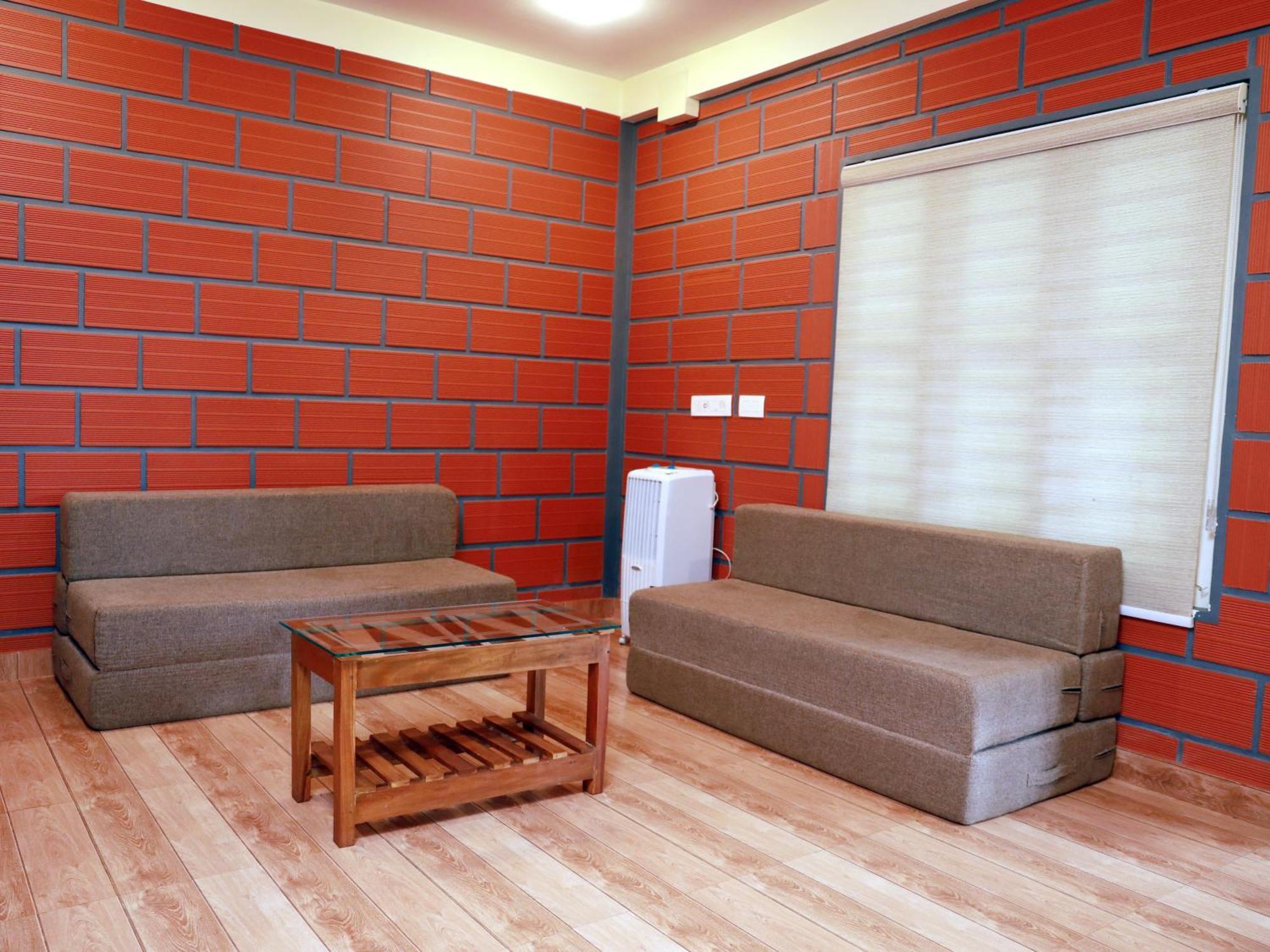 Serene Crest Resort 玛纳多迪 外观 照片