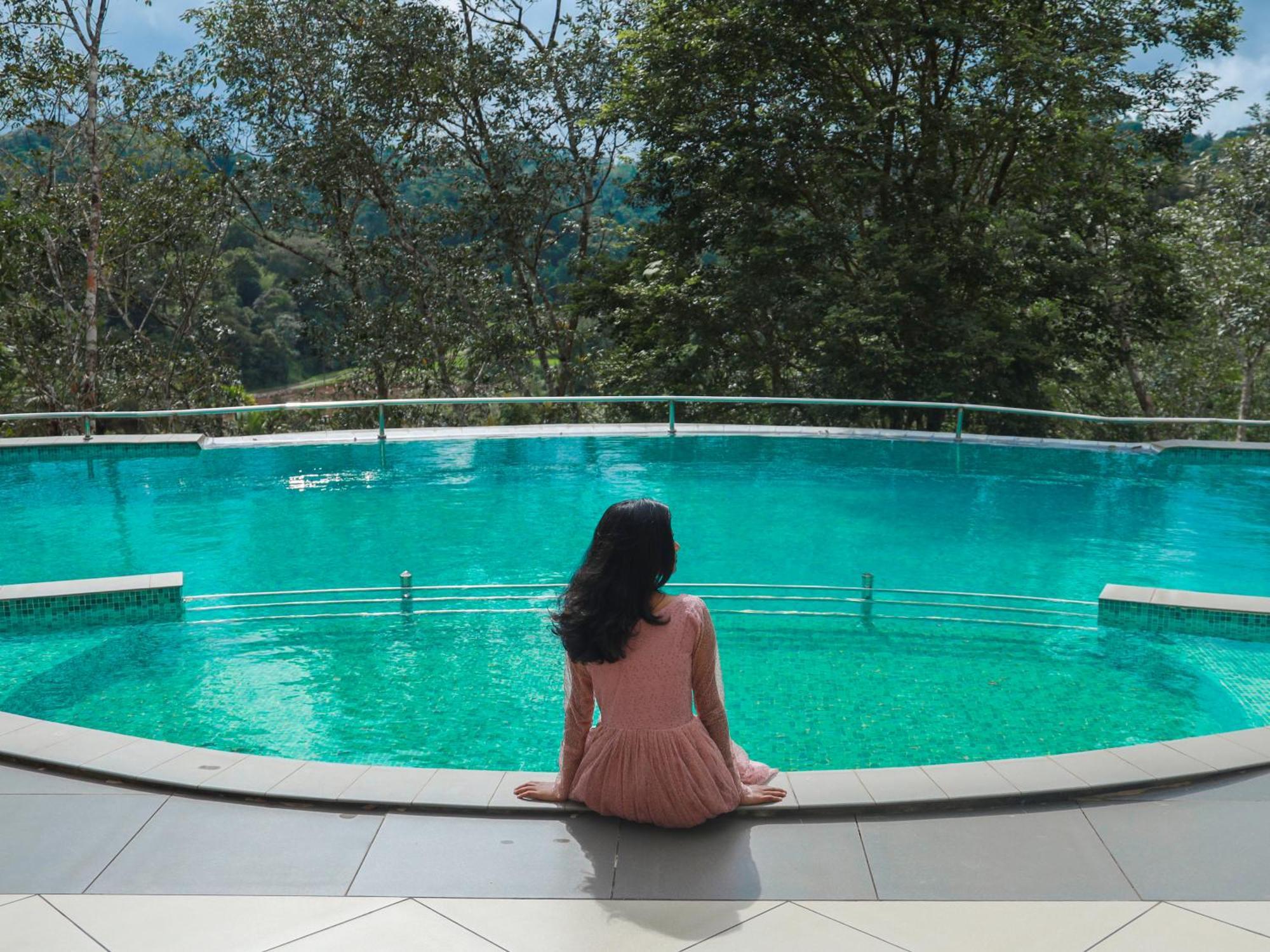 Serene Crest Resort 玛纳多迪 外观 照片